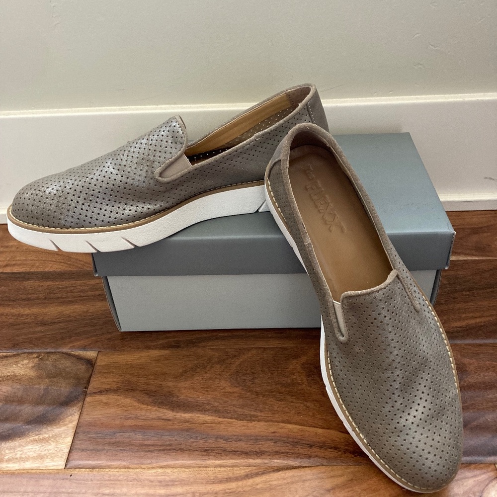 New pewter comfortable flats.